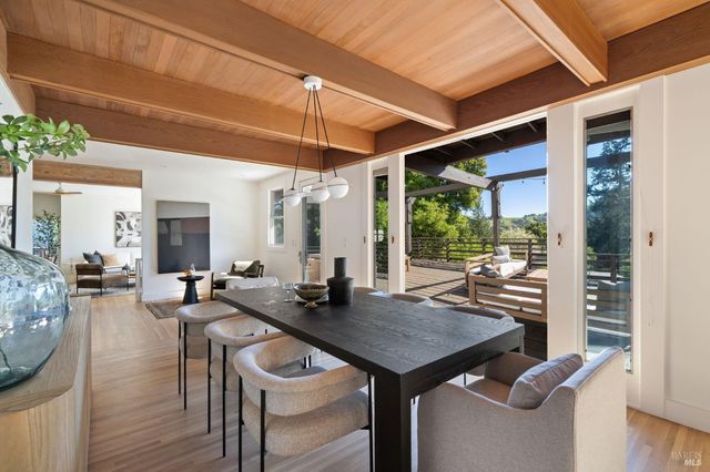 17 Madrone Ave, Woodacre, CA 94973