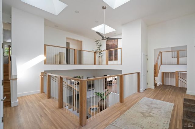 17 Madrone Ave, Woodacre, CA 94973