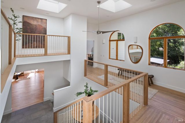 17 Madrone Ave, Woodacre, CA 94973