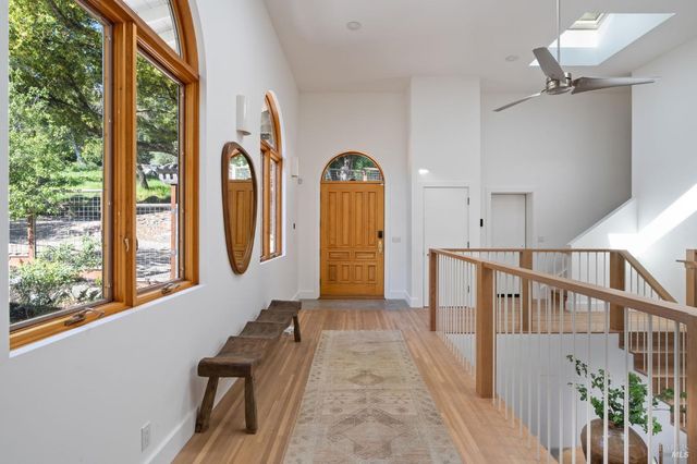 17 Madrone Ave, Woodacre, CA 94973