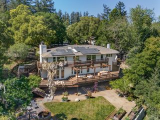 17 Madrone Ave, Woodacre, CA 94973