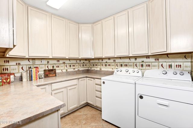 9043 E COOPERS HAWK Drive, Sun Lakes, AZ 85248