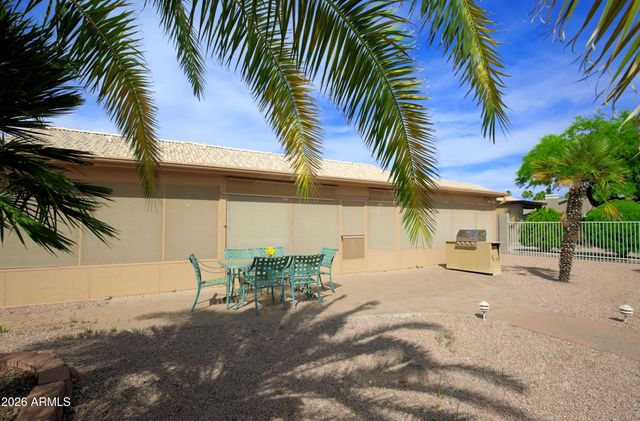 9043 E COOPERS HAWK Drive, Sun Lakes, AZ 85248