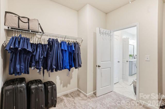 3039 Glenn Hope Way, Matthews, NC 28104