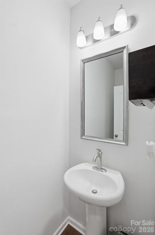 3039 Glenn Hope Way, Matthews, NC 28104