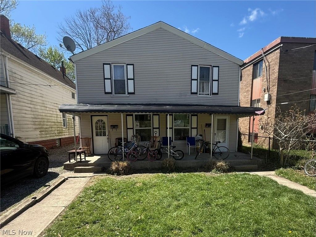 1604 Newman Avenue, Lakewood, OH 44107