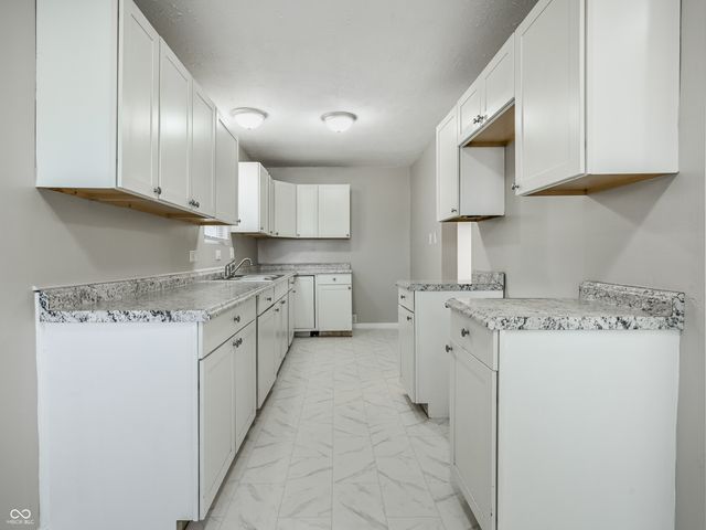 938 N Gray Street, Indianapolis, IN 46201