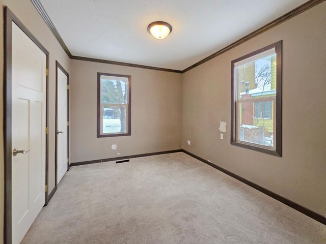 105 W Main Street W, Osakis, MN 56360