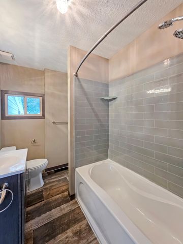 105 W Main Street W, Osakis, MN 56360