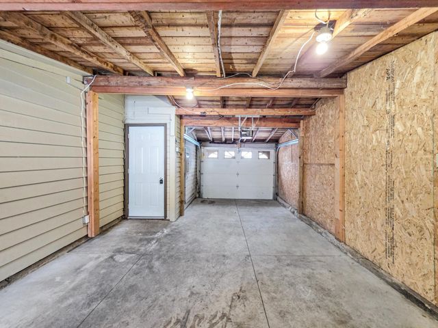 105 W Main Street W, Osakis, MN 56360