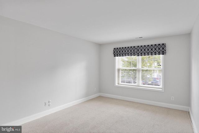 380-A DELANCEY PL, Mount Laurel, NJ 08054