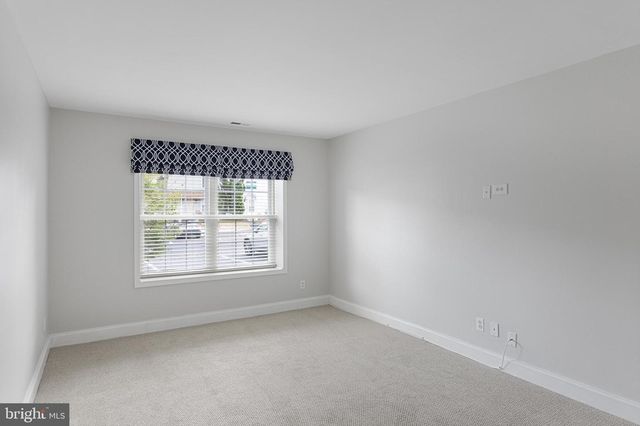 380-A DELANCEY PL, Mount Laurel, NJ 08054