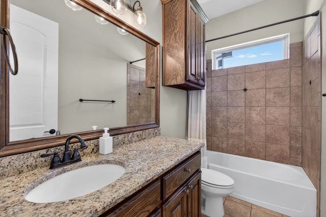 3908 Chapel Court, Double Oak, TX 75028