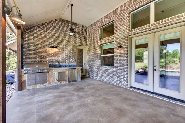 3908 Chapel Court, Double Oak, TX 75028