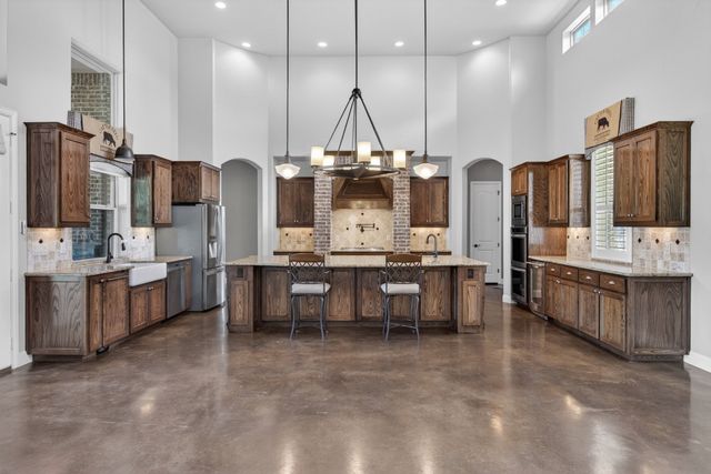 3908 Chapel Court, Double Oak, TX 75028