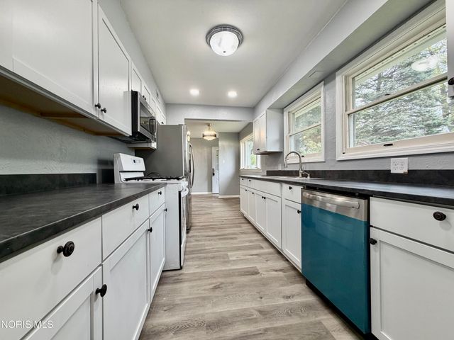 1643 Longwood Drive, Toledo, OH 43615