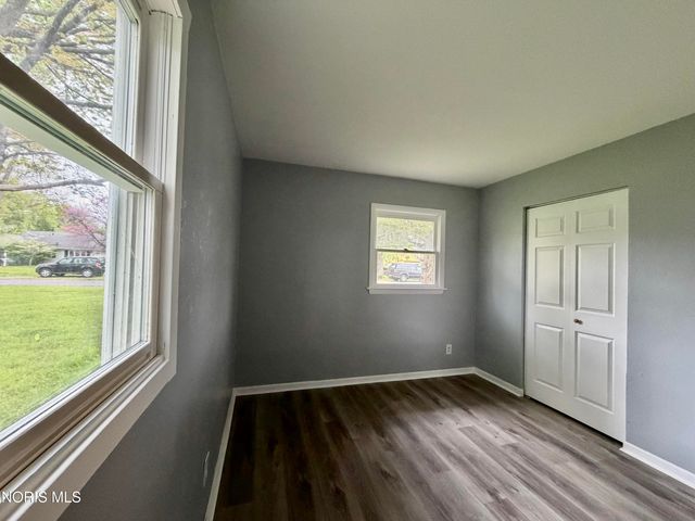 1643 Longwood Drive, Toledo, OH 43615