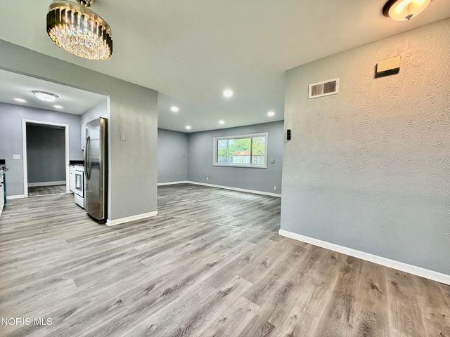 1643 Longwood Drive, Toledo, OH 43615