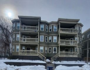 25 Fressenden 2, Boston, MA 02126