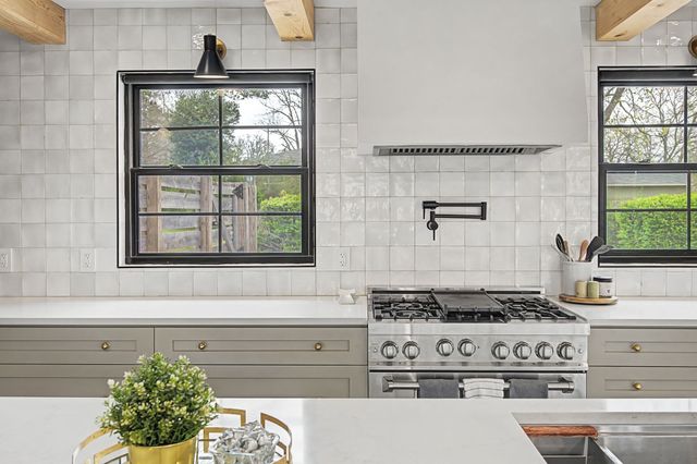 4912 Trousdale Dr, Nashville, TN 37220