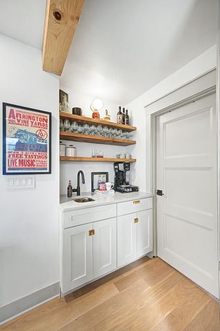 4912 Trousdale Dr, Nashville, TN 37220