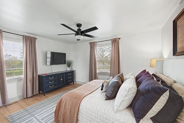 4912 Trousdale Dr, Nashville, TN 37220