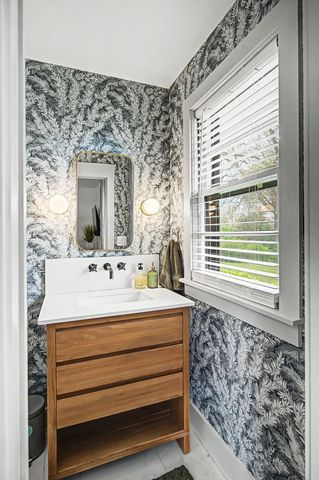 4912 Trousdale Dr, Nashville, TN 37220