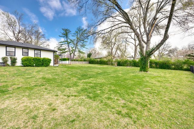 4912 Trousdale Dr, Nashville, TN 37220