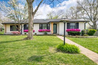 4912 Trousdale Dr, Nashville, TN 37220