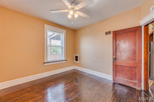 3929 Minnesota Avenue, St Louis, MO 63118