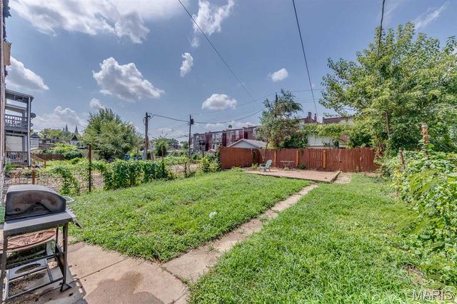 3929 Minnesota Avenue, St Louis, MO 63118