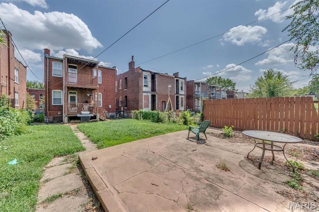 3929 Minnesota Avenue, St Louis, MO 63118