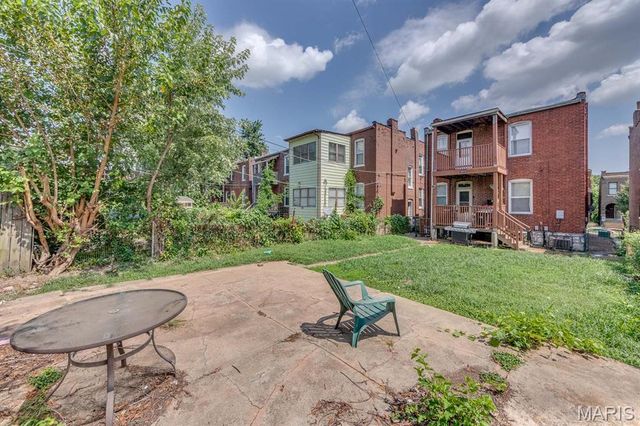 3929 Minnesota Avenue, St Louis, MO 63118