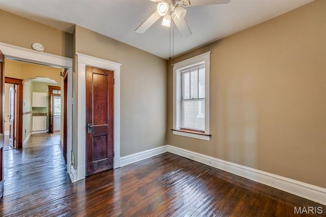 3929 Minnesota Avenue, St Louis, MO 63118