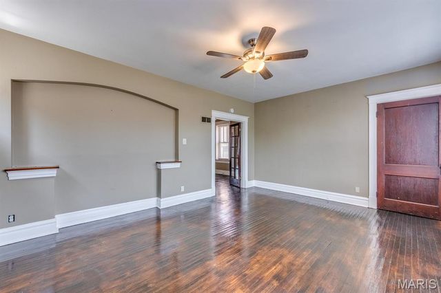 3929 Minnesota Avenue, St Louis, MO 63118