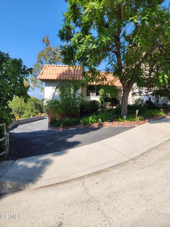 1913 Verdugo Loma Drive, Glendale, CA 91208 — exterior
