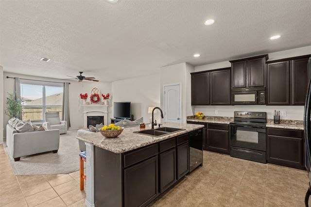 3000 Coyote Canyon Trail, Fort Worth, TX 76108