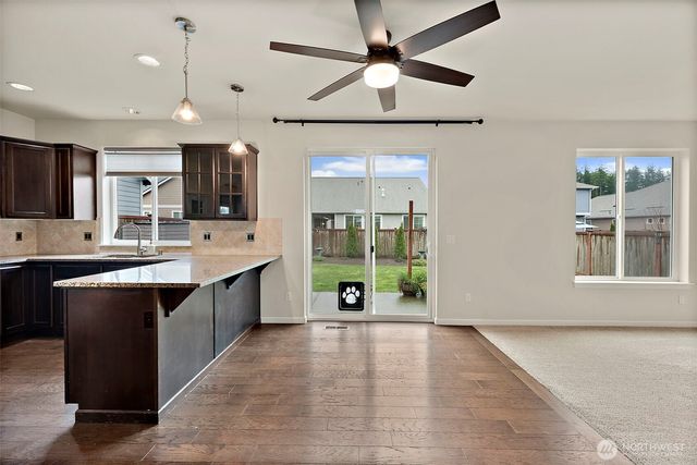 806 Mandee Street SE, Lacey, WA 98513