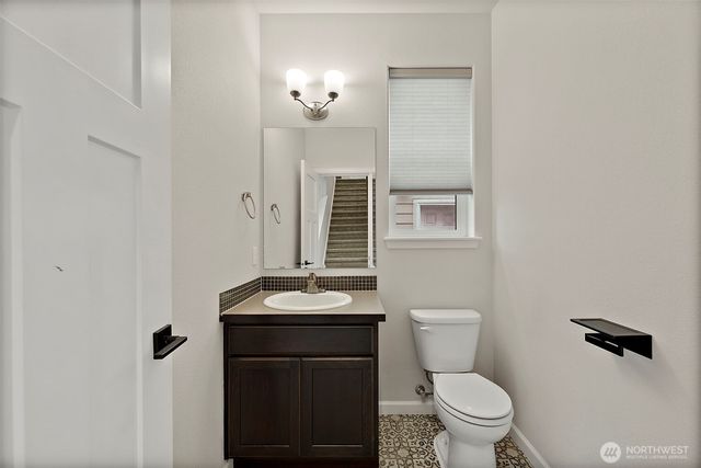 806 Mandee Street SE, Lacey, WA 98513