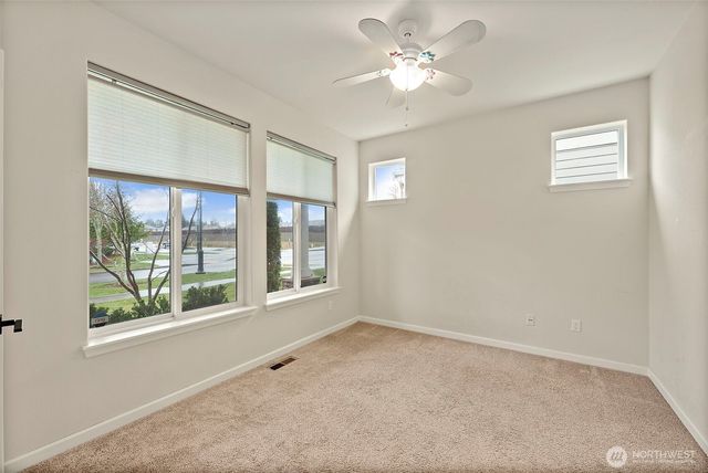 806 Mandee Street SE, Lacey, WA 98513