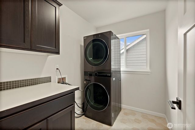 806 Mandee Street SE, Lacey, WA 98513