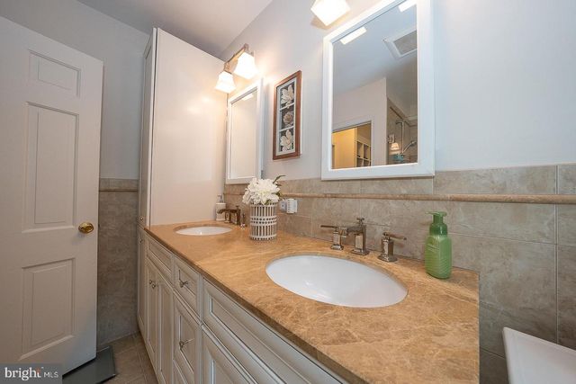 1120 NORSAM RD, Gladwyne, PA 19035