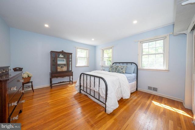 1120 NORSAM RD, Gladwyne, PA 19035