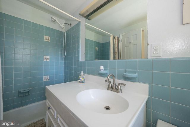 1120 NORSAM RD, Gladwyne, PA 19035