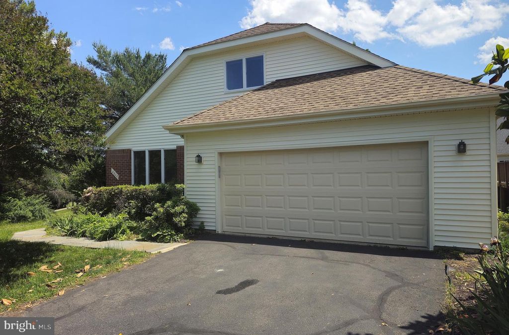 4507 HIGHLAND GREEN CT, Alexandria, VA 22312