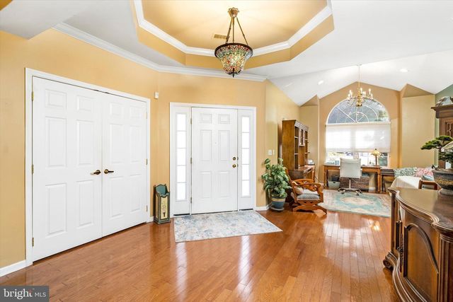 124 RIDGWAY DR, Bordentown, NJ 08505