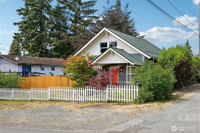 811 S 88th Street, Tacoma, WA 98444