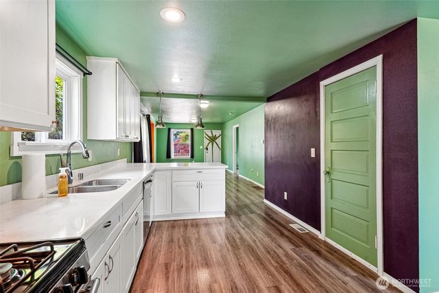 811 S 88th Street, Tacoma, WA 98444