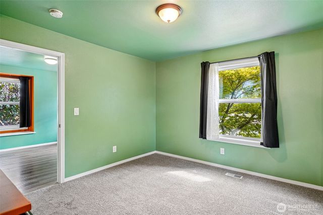 811 S 88th Street, Tacoma, WA 98444