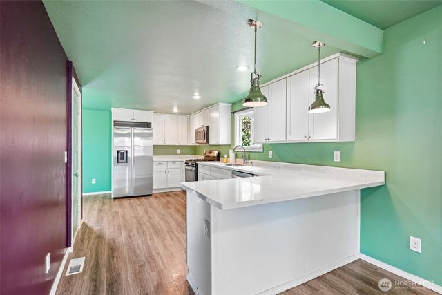 811 S 88th Street, Tacoma, WA 98444